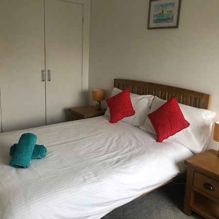 Central Two Bed Flat Close To Arthur'S Seat And University Edimburgo Esterno foto