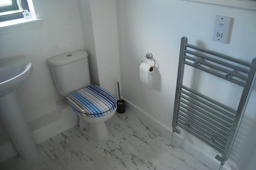 Central Two Bed Flat Close To Arthur'S Seat And University Edimburgo Esterno foto