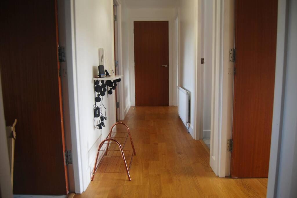 Central Two Bed Flat Close To Arthur'S Seat And University Edimburgo Esterno foto