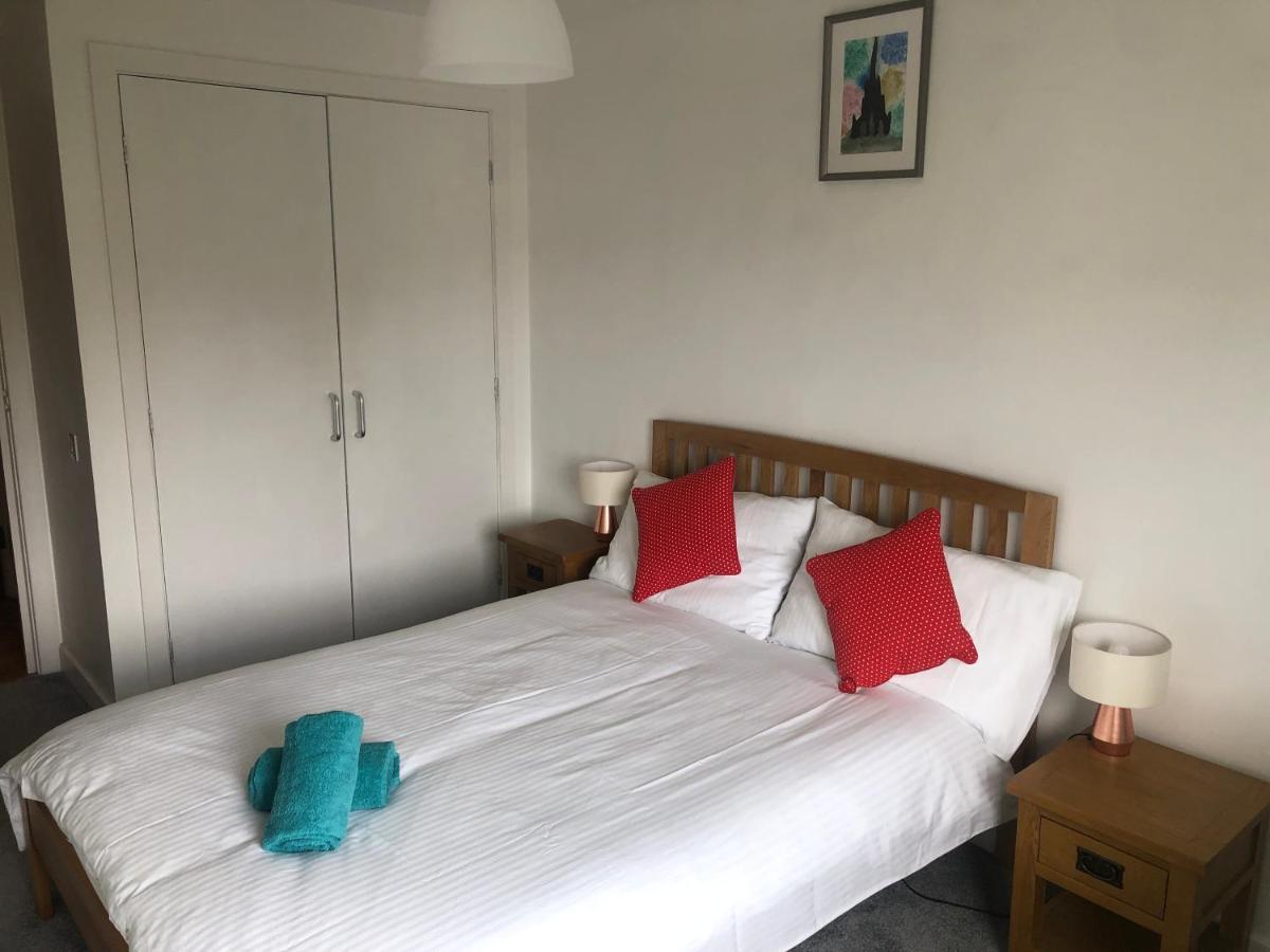 Central Two Bed Flat Close To Arthur'S Seat And University Edimburgo Esterno foto