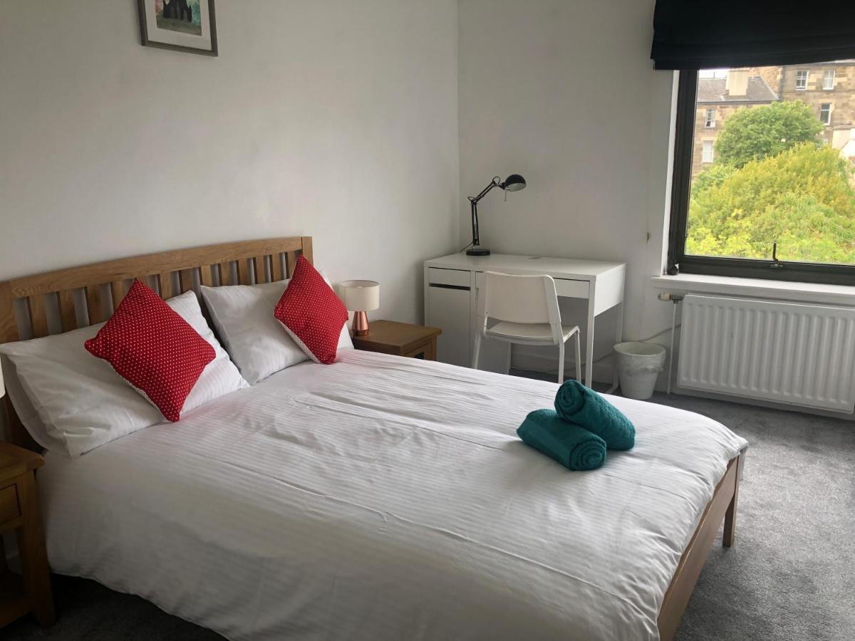 Central Two Bed Flat Close To Arthur'S Seat And University Edimburgo Esterno foto